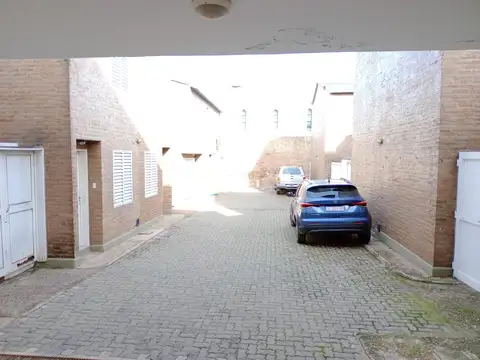 Depto Tipo Casa en Venta de 4 ambientes