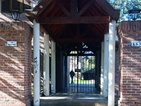 Depto Tipo Casa en Venta 35 años