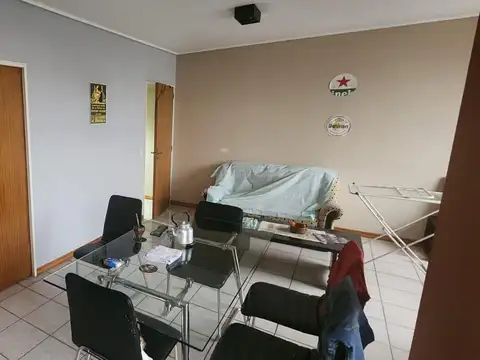 Oficina 3 ambientes con 1 baño