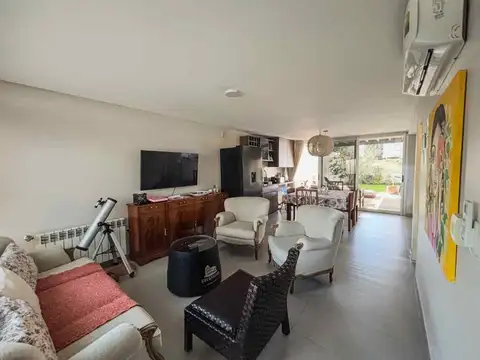 DUPLEX EN VENTA 2 DORMITORIOS EN CITY BELL
