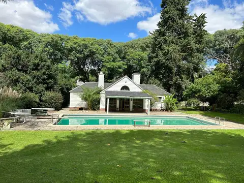 Casa en Venta al Oeste