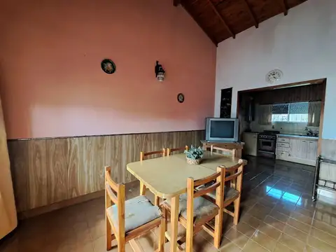 Casa en Venta con 1 cochera
