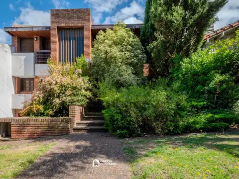 Importante casa en Punta Mogotes