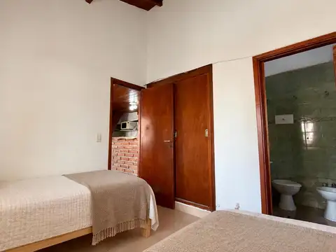 Venta departamento 2 ambientes e/piso Villa Gesell