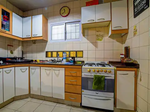 24 de Noviembre 1700