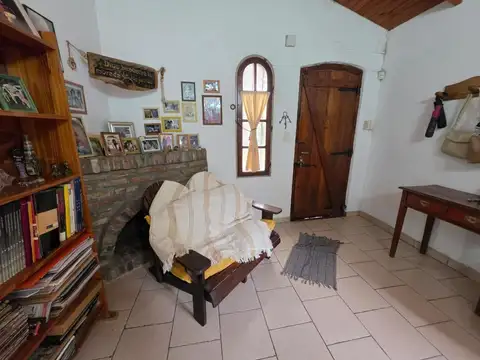 Casa en Venta con 4 cocheras