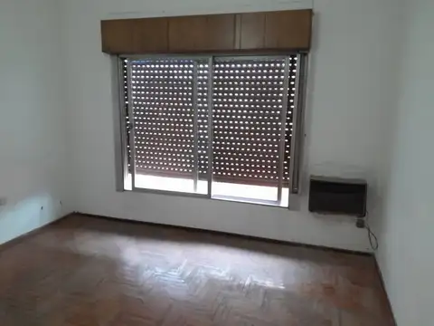 Depto Tipo Casa en Venta en Lanús Este, USD 80.000