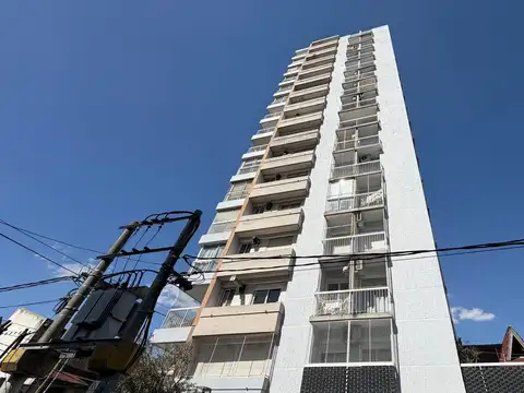 Departamento 2 AMBIENTES EN VENTA en Santos Lugares
