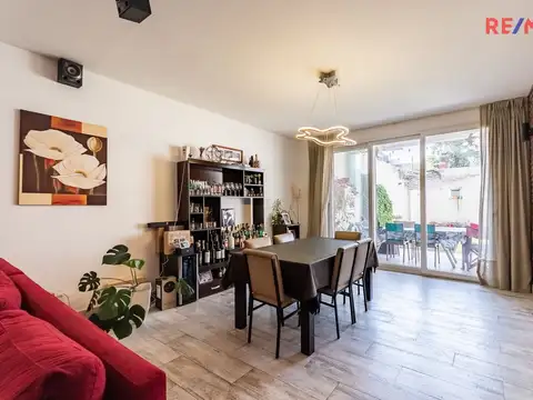 VENTA CASA 5 AMB CON PILETA VILLA DEL PARQUE