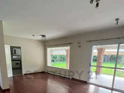 Venta Casa 7 AMBIENTES 3 DORMITORIOS en Barrio Cerrado La Colina, Don Torcuato, Tigre