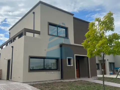 VENTA CASA 6 AMBIENTES EN DOS PLANTAS - BARRIO SAN PABLO - PILAR - APTA FINANCIACIÓN!