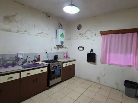 VENTA CASA 3AMB ENTRADA DE AUTO SARANDÍ