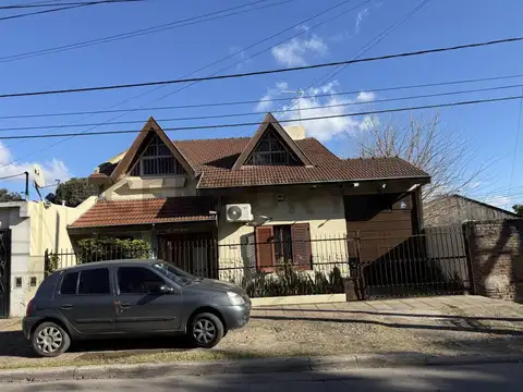Casa en Venta en Hurlingham, USD 145.000