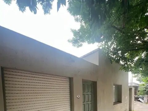 Casa en Entre Rios N° 180- B. Villa Alonso