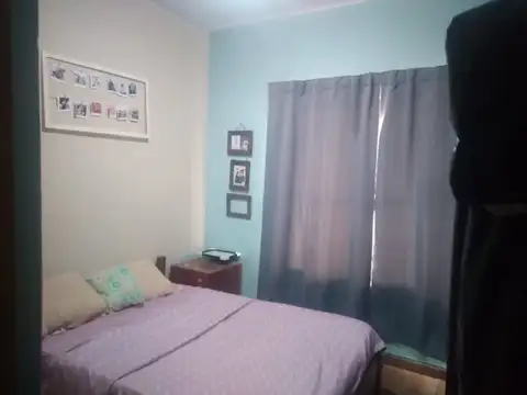 VENTA- Casa de 3 ambientes, con piscina,VIRREY DEL PINO