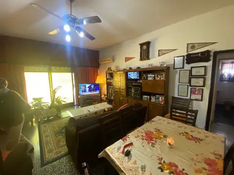 Leandro N. Alem al 900