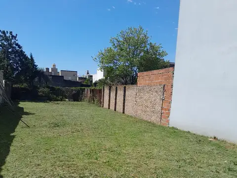 Terreno en Venta 8  mts Frente