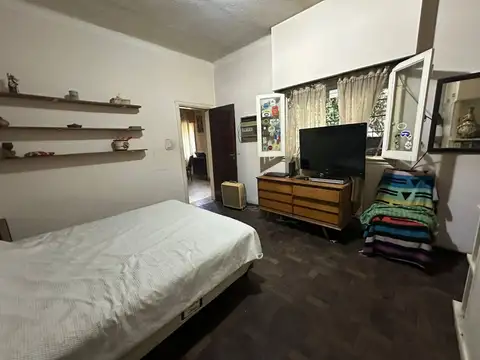 VENTA CASA QUILMES COCHERA Y  JARDIN APTO CRÉDITO