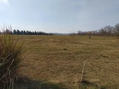 Terreno en  venta en Chacras de Olivia, Lima