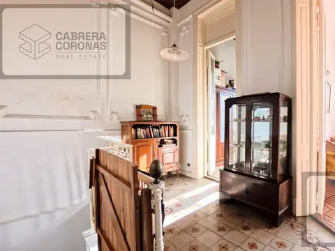 Depto Tipo Casa en Venta 50 años
