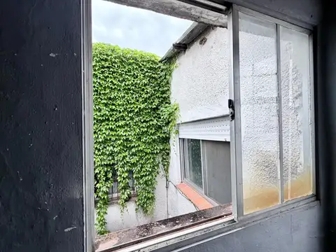 Depto Tipo Casa 5 ambientes con 1 baño
