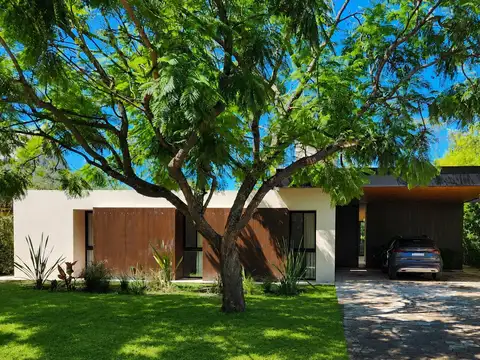 Casa en Venta en Pueblo Esther, USD 395.000