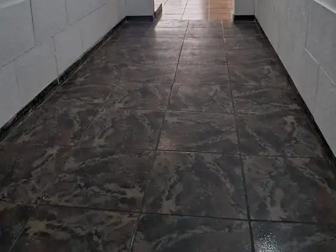 Tres Arroyos 700, Piso PB