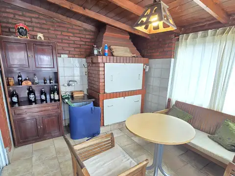 T del Fournier 3100, Piso 1