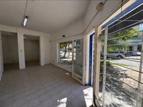Local en Alquiler en Microcentro, $ 800.000