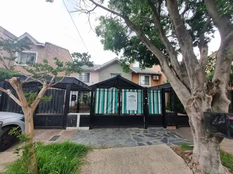 Casa - Venta - Argentina, San Miguel - Aristobulo del Valle 857