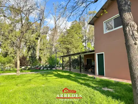 Venta · Casa  4 ambientes · Lote de 2316 m2 · Los Pinos