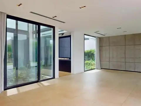 Casa en Venta 1 año