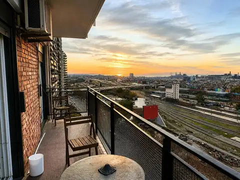 Departamento en Venta - Retiro 3 amb con Dependencia. Piso 18