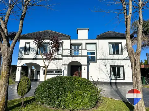 CASA EN VENTA CLUB DE CAMPO LAS CAÑUELAS