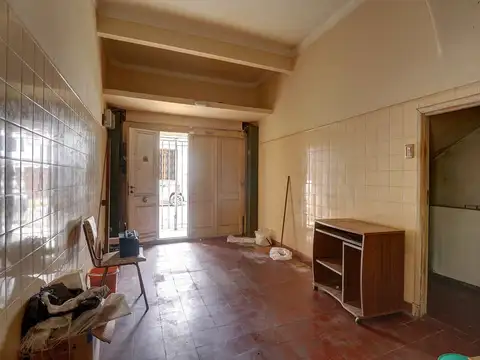 CASA EN VENTA MULTIFAMILIAR VICENTE LOPEZ RECICLAR