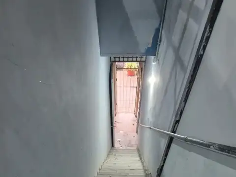 GRAN ESPACIO PARA USO COMERCIAL DE 120 M2 CON BAÑO EN PLANTA ALTA CON ENTRADA INDEPENDIENTE
