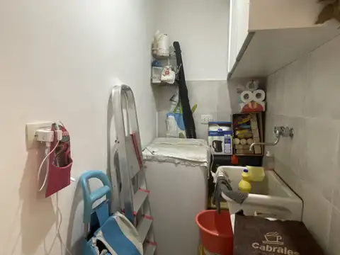 Rivadavia 3900, Piso 1