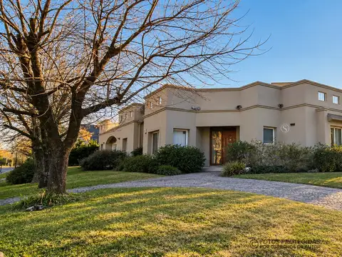 Casa  en Venta en Haras La Caballeriza, Pilar, G.B.A. Zona Norte