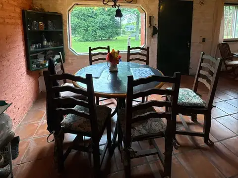 Casa 6 ambientes con 3 baños