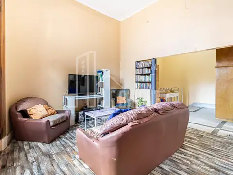 Depto Tipo Casa en Venta en Villa Ortuzar, USD 220.000