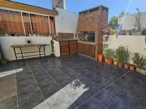 Dos casas en planta alta con patio