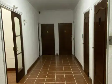 Av. Colon 1400 , Piso 2