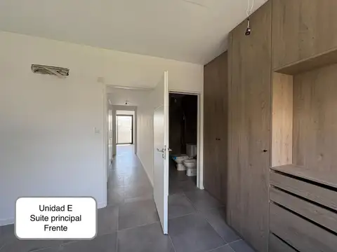 Depto Tipo Casa en Venta con 1 cocheras