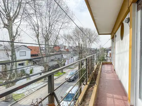 Depto Tipo Casa en Alquiler en Villa Adelina, $ 1.100.000