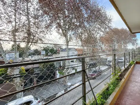 Depto Tipo Casa en Alquiler en Villa Adelina, $ 1.100.000