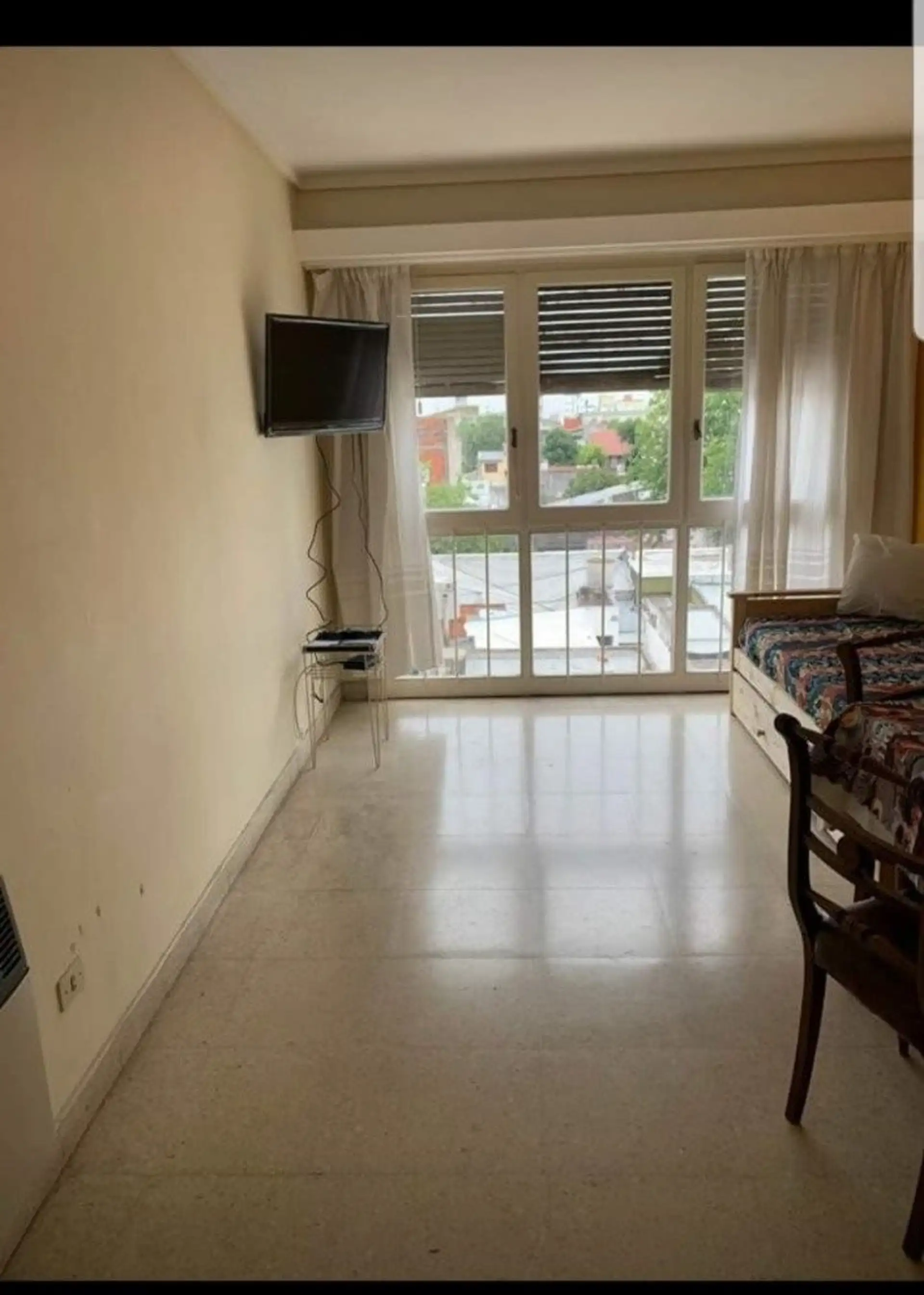 Depto 2 amb, 45m² con cocina separada y lavadero — Rivadavia