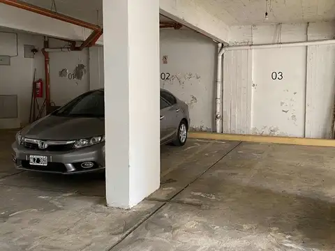 VENTA COCHERA CUBIERTA PLANTA BAJA EDIF. LATINO 9