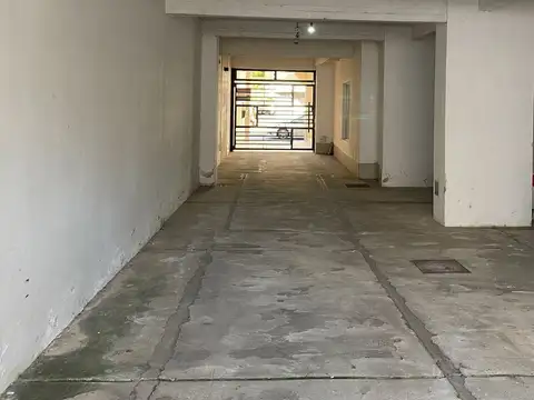 VENTA COCHERA CUBIERTA PLANTA BAJA EDIF. LATINO 9
