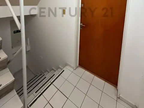 DEPARTAMENTO RENOVADO A MTS PATIO OLMOS