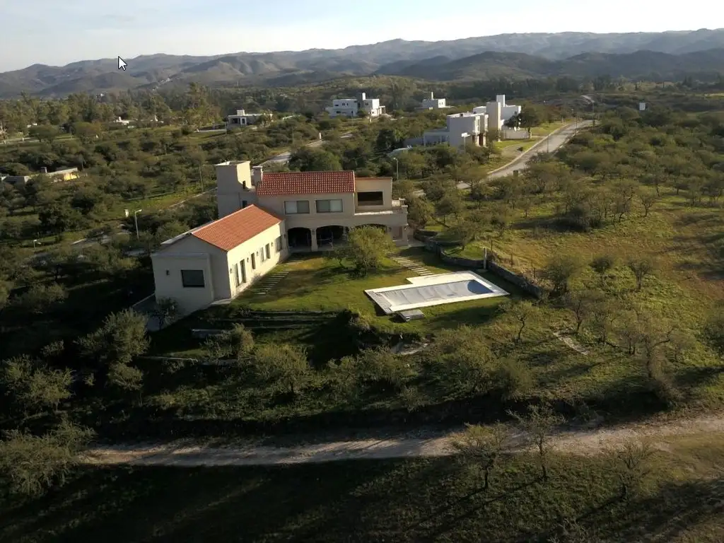 Actividades deportivas golf en Altagracia Country Golf